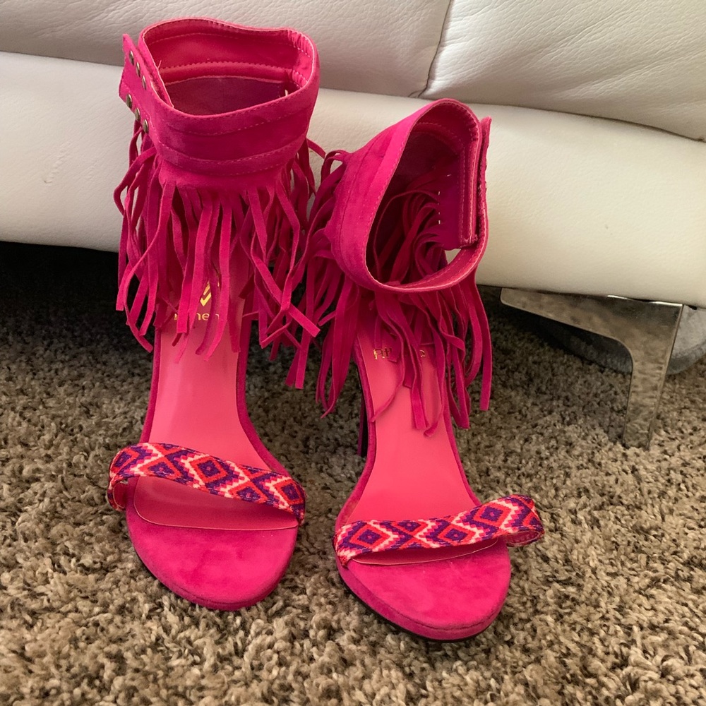 Hot pink fringes heels